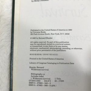 Vintage Accents - Vintage Book Vintage Accents - Vintage Book